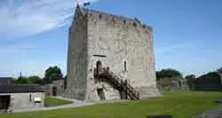 Athenry Castle Co Galway copyright Ingo Mehling cc3